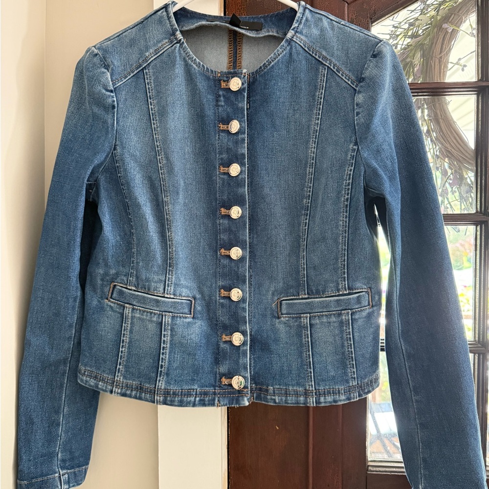 Denim Button-Up Women's Jacket